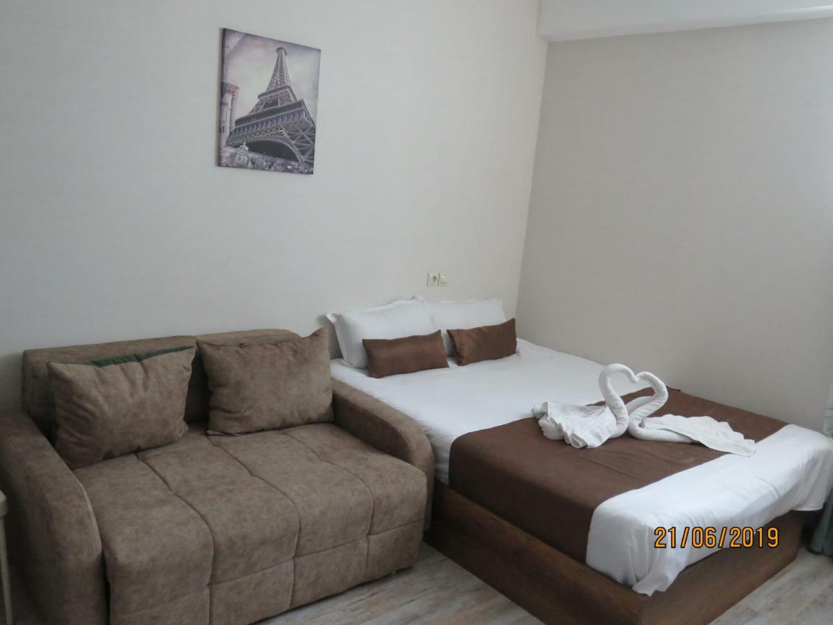 Atlas Hotel Tbilisi ภายนอก รูปภาพ
