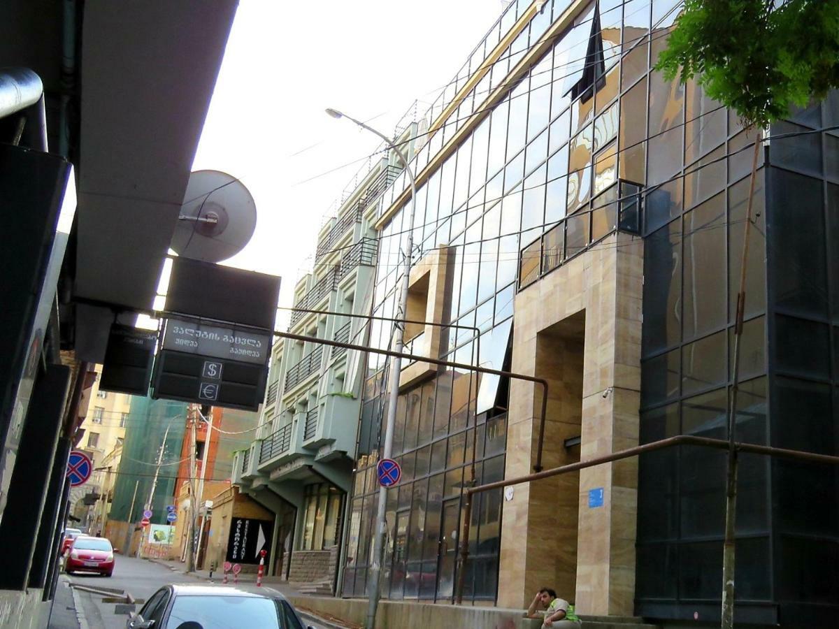 Atlas Hotel Tbilisi ภายนอก รูปภาพ