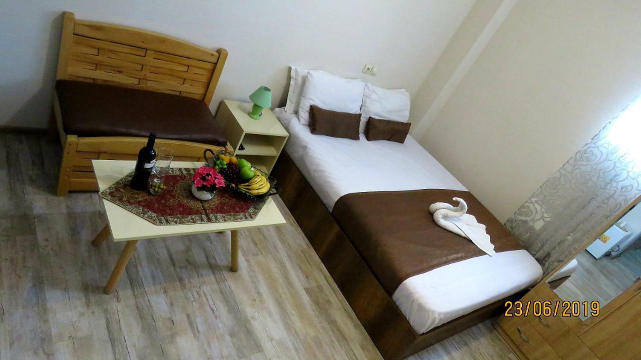 Atlas Hotel Tbilisi ภายนอก รูปภาพ